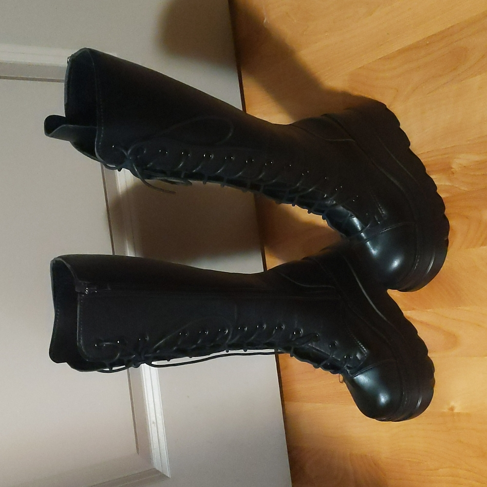 Platform boots